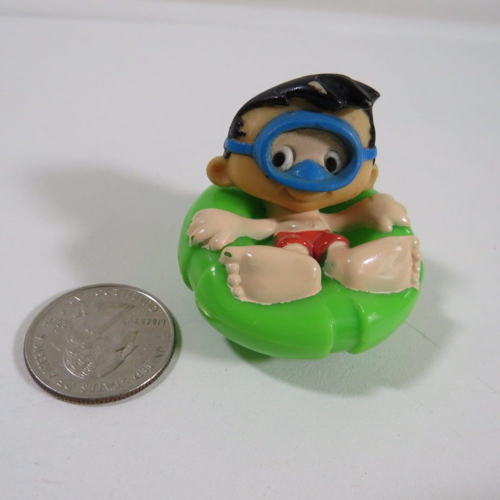 Bobby's World Innertube toy 1994 (hard plastic on wheels)